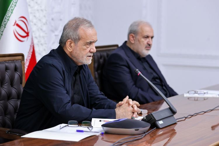 بهرهبرداری و آغاز عملیات اجرایی ۶۵۰ مگاوات نیروگاه خورشیدی در کشور